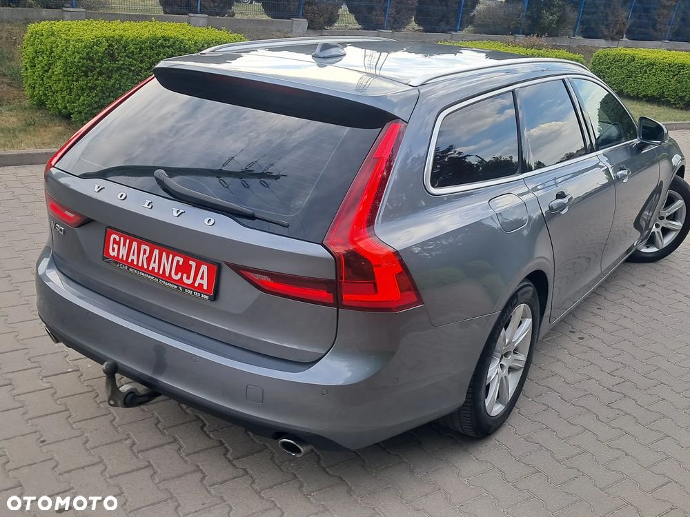 Volvo V90 D4 Geartronic Momentum - 11