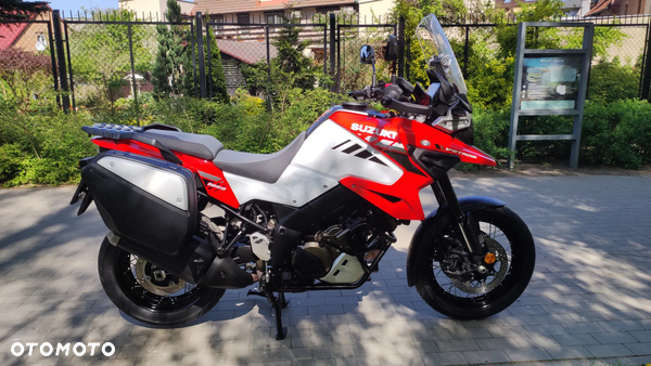 Suzuki V-STROM