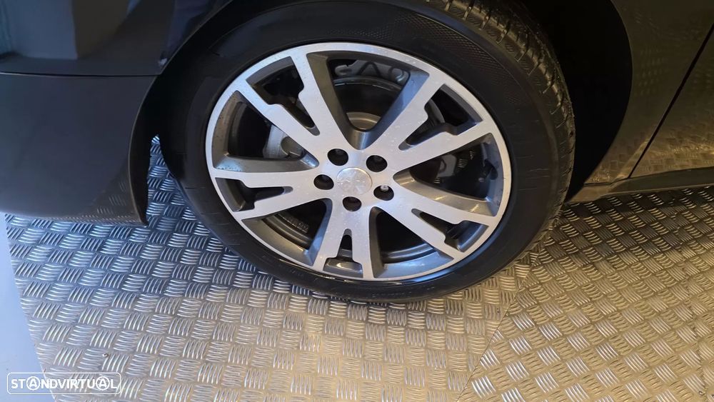 Peugeot 508 SW 1.6 e-HDi Allure 2-Tronic J18 - 26