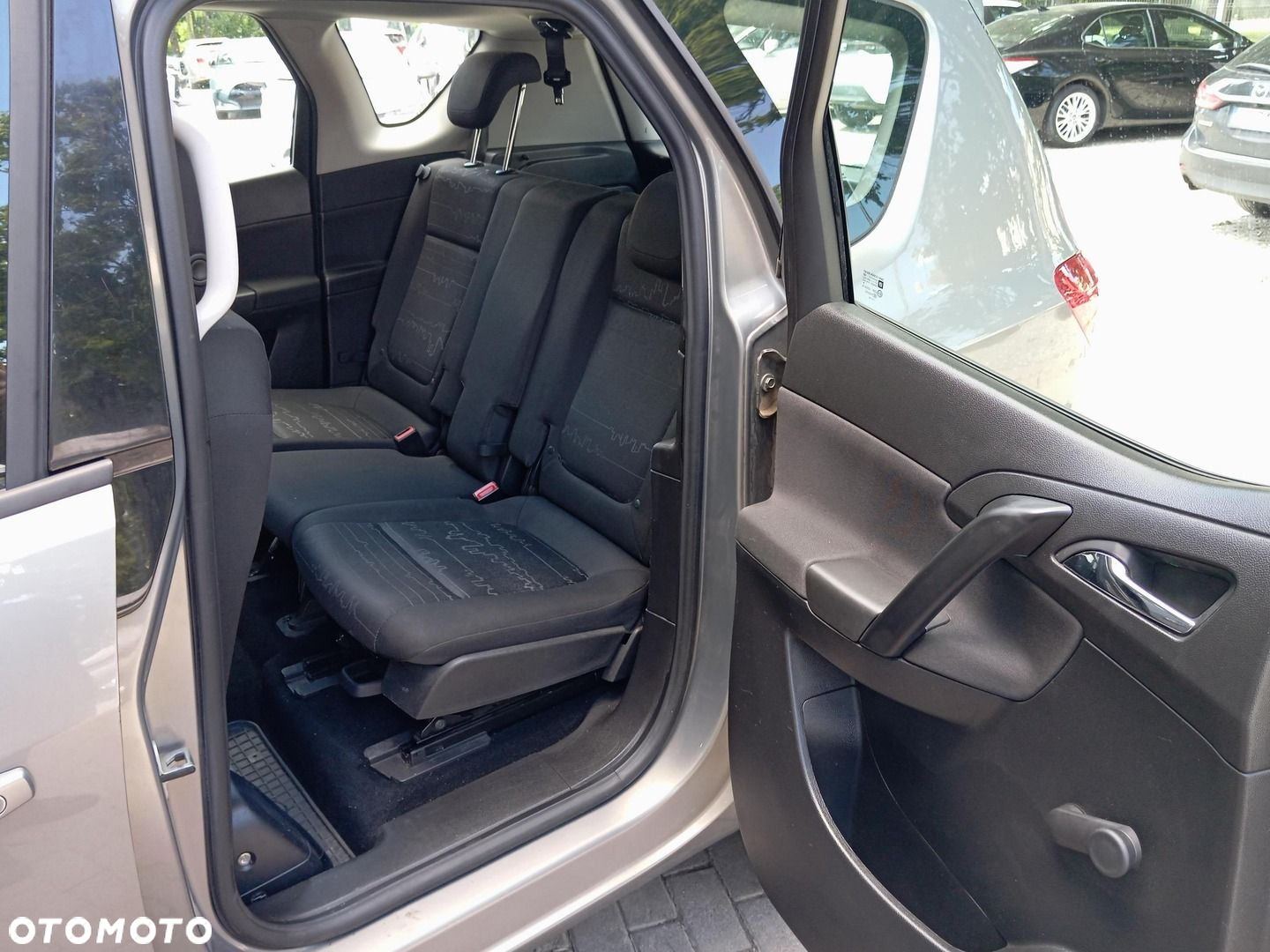 Opel Meriva 1.4 Essentia - 12
