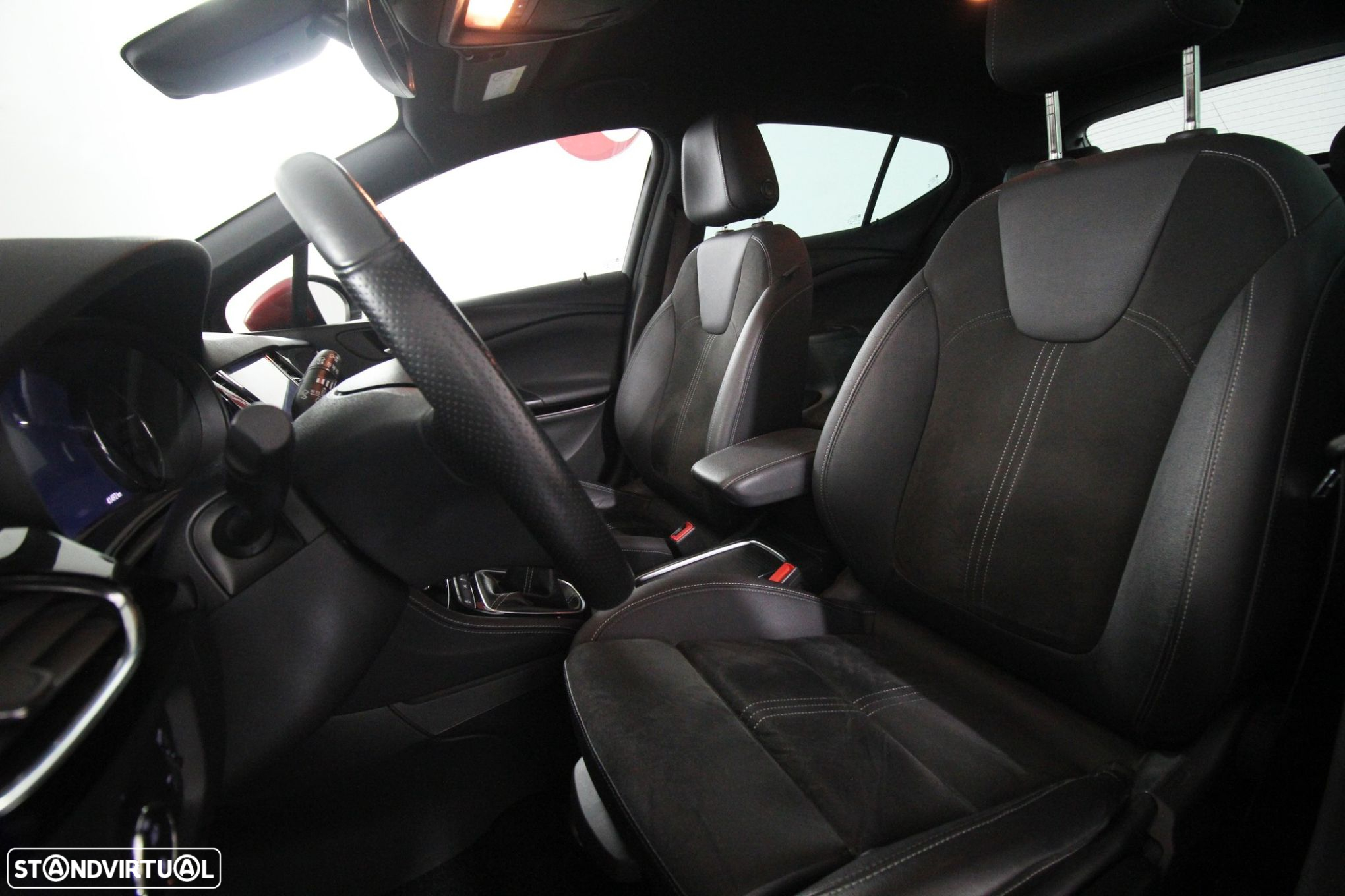 Opel Astra 1.2 T Ultimate S/S - 18