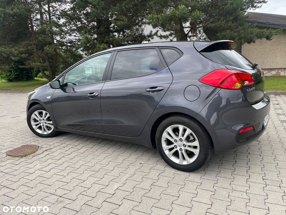 Kia Ceed 1.6 GDI Vision - 4