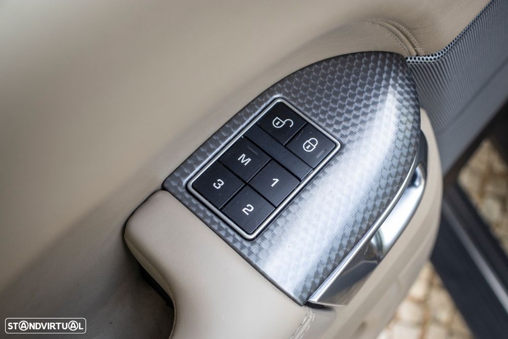 Land Rover Range Rover Sport 3.0 SDV6 HSE - 31