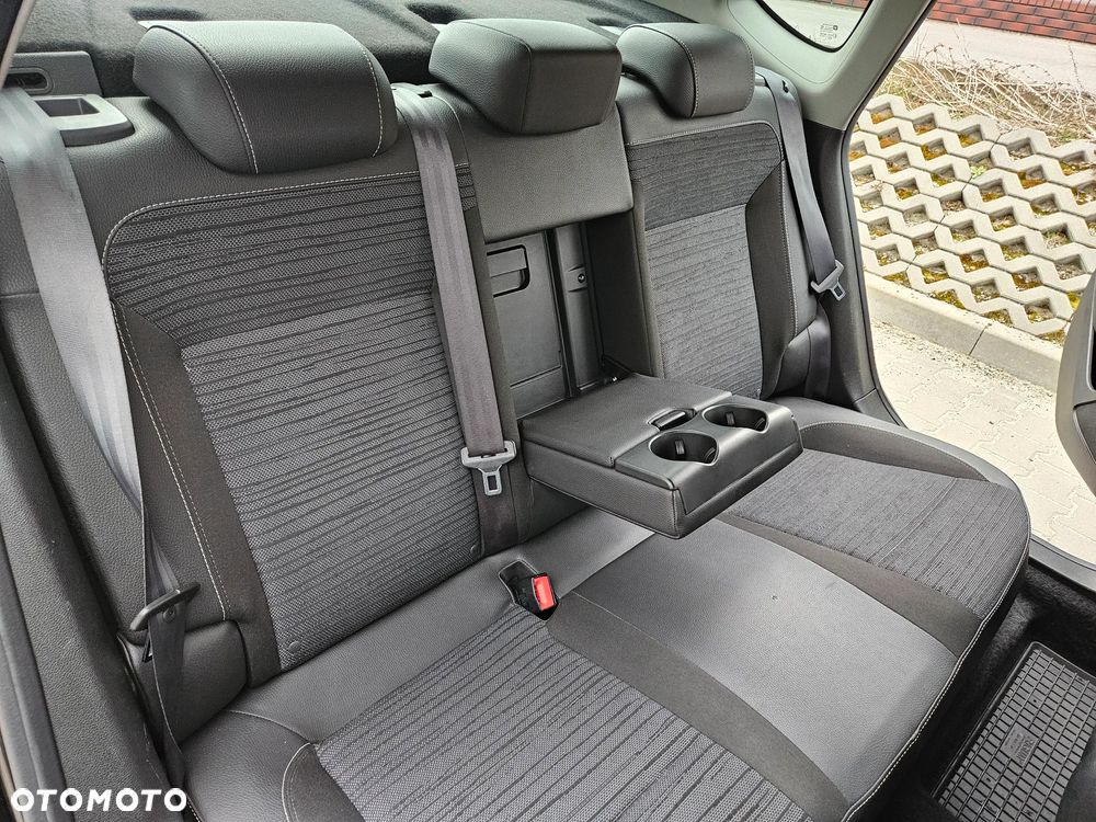 Opel Astra 1.4 T EU6 - 21