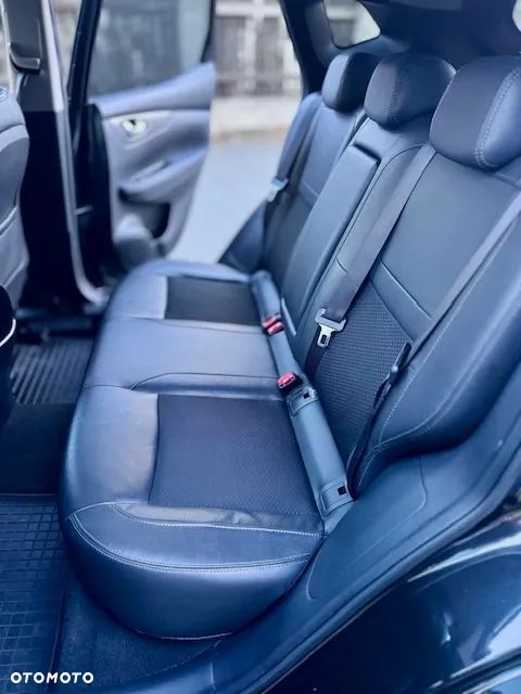 Nissan Qashqai 1.6 DIG-T Tekna - 15