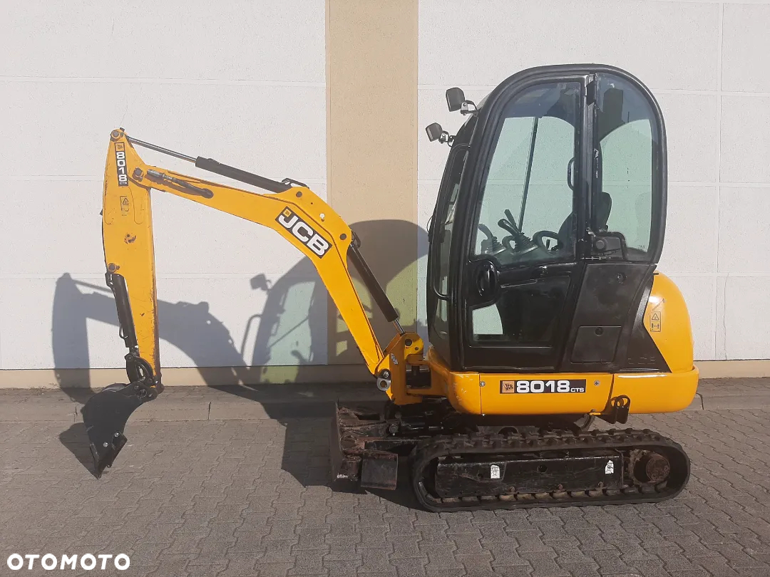 JCB 8018 - 12