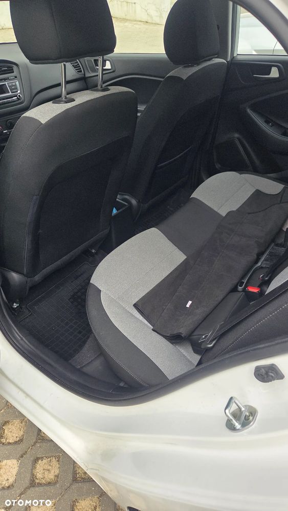 Hyundai i20 1.4 CRDI Comfort - 7