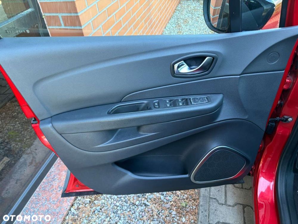 Renault Captur (ENERGY) TCe 90 INTENS - 26