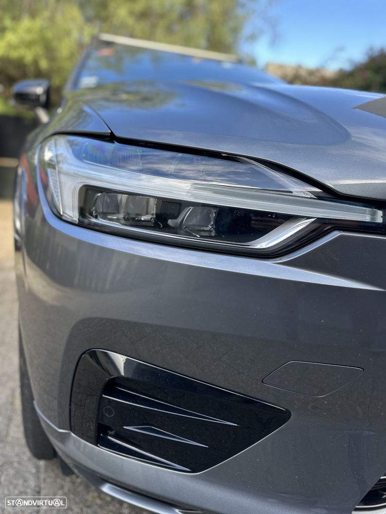 Volvo XC 60 2.0 D4 R-Design Geartronic - 14