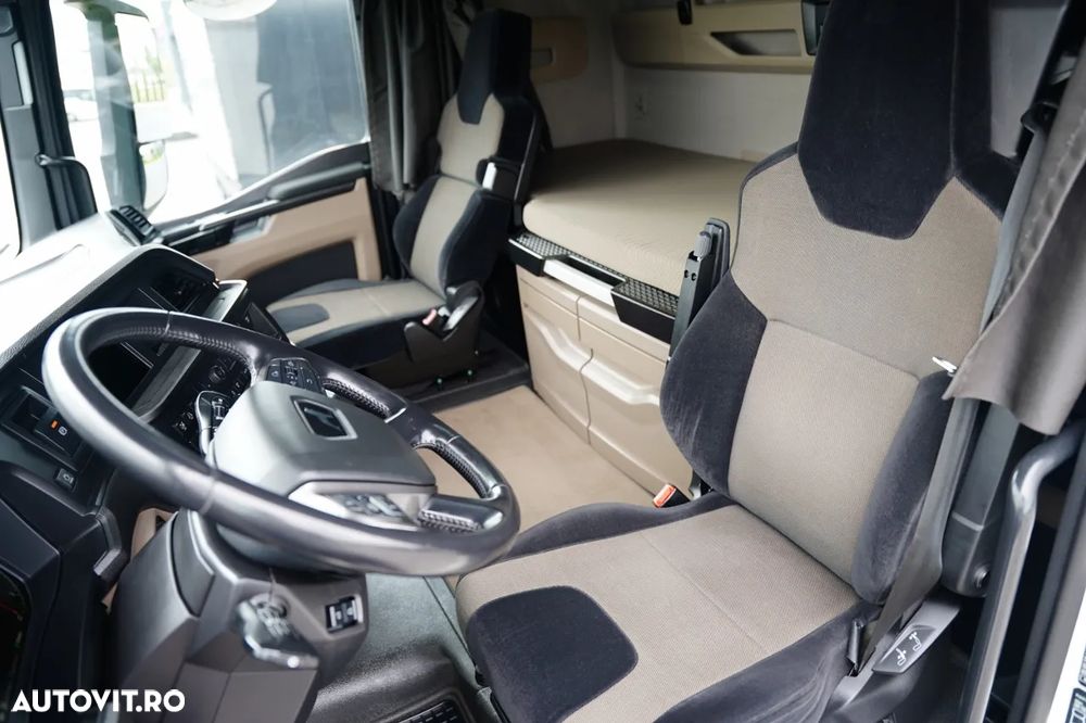 MAN TGX 26.480 / CORTINĂ / SOLO 7.75 M / PUNȚĂ RIDICATĂ / AUTOMATĂ / CAMERĂ / NAVIGAȚIE - 28