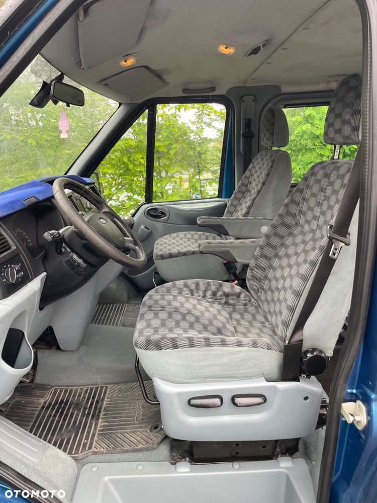 Ford Transit - 14