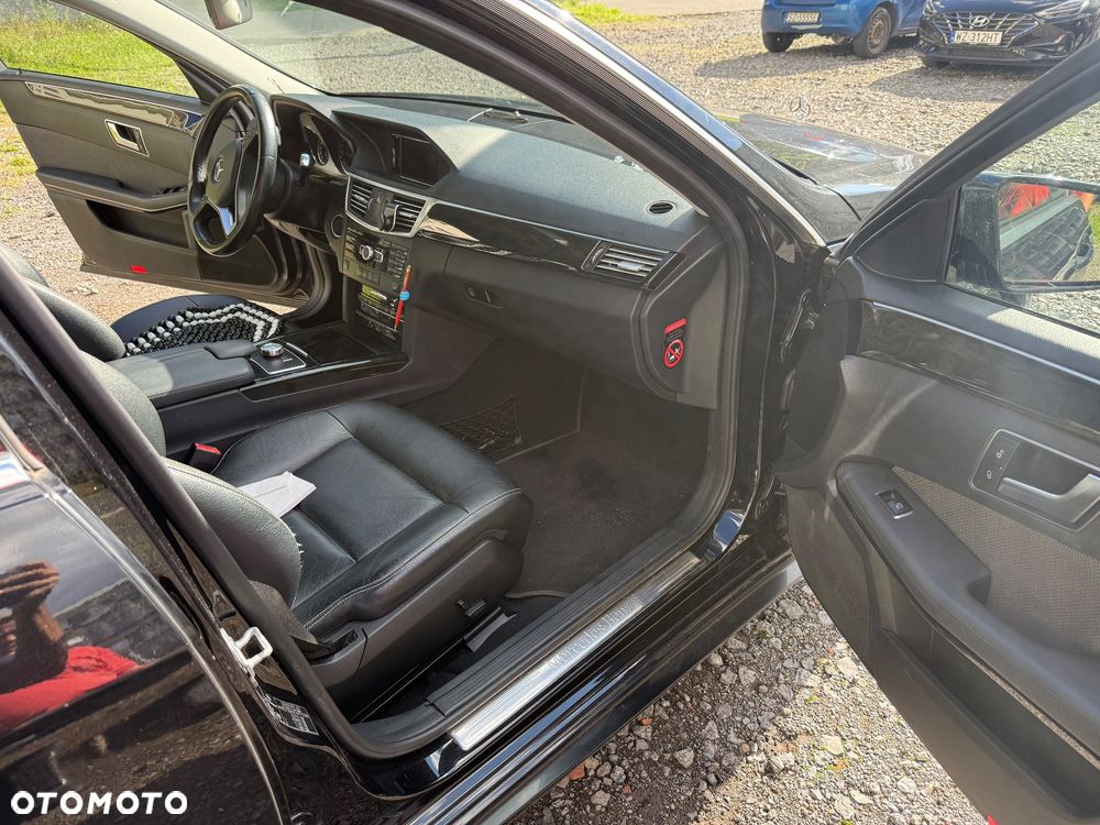 Mercedes-Benz Klasa E 220 BlueTEC 7G-TRONIC Avantgarde - 22
