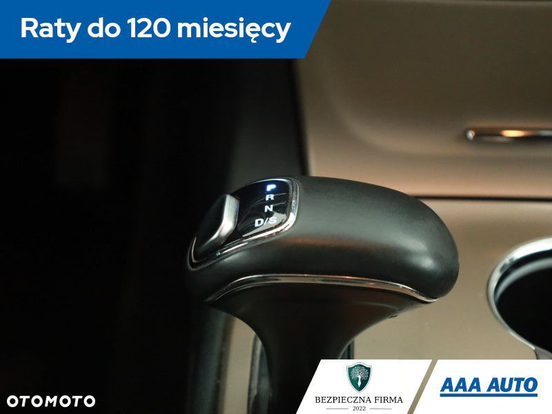 Jeep Grand Cherokee - 15