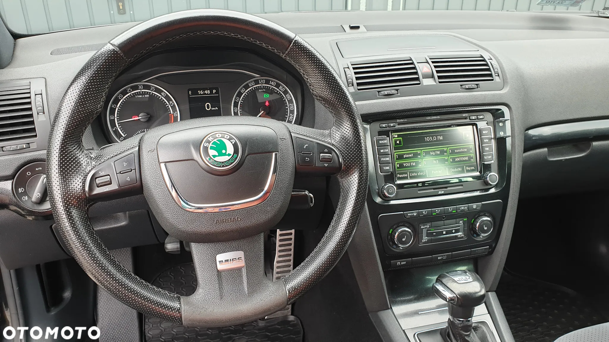 Skoda Octavia Combi 2.0 TDI DPF DSG RS - 18