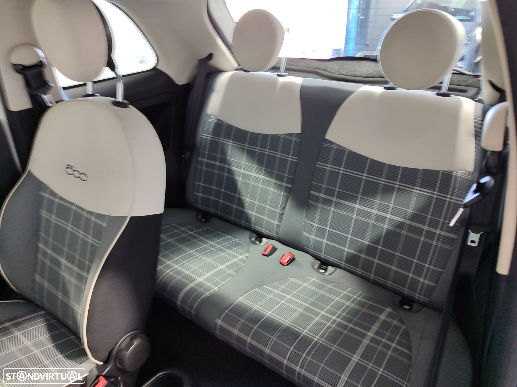Fiat 500 1.0 Hybrid Lounge - 15