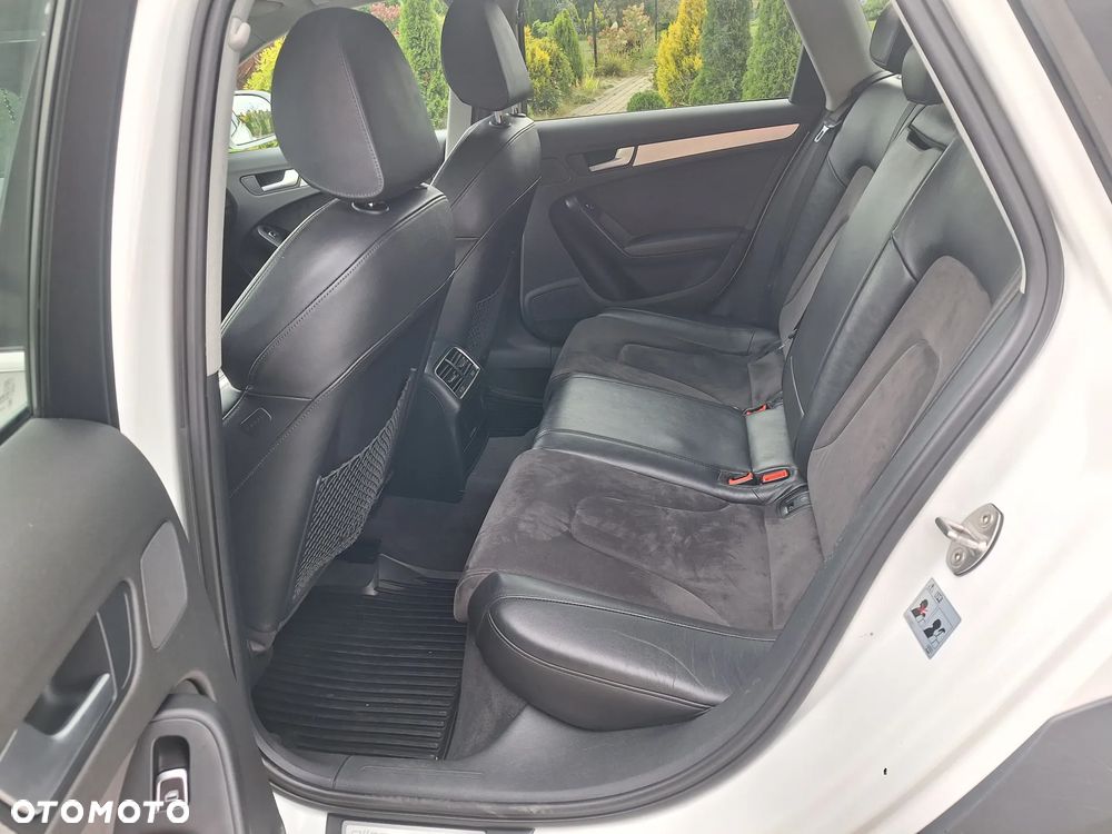 Audi A4 Allroad 2.0 TDI Quattro S tronic - 9