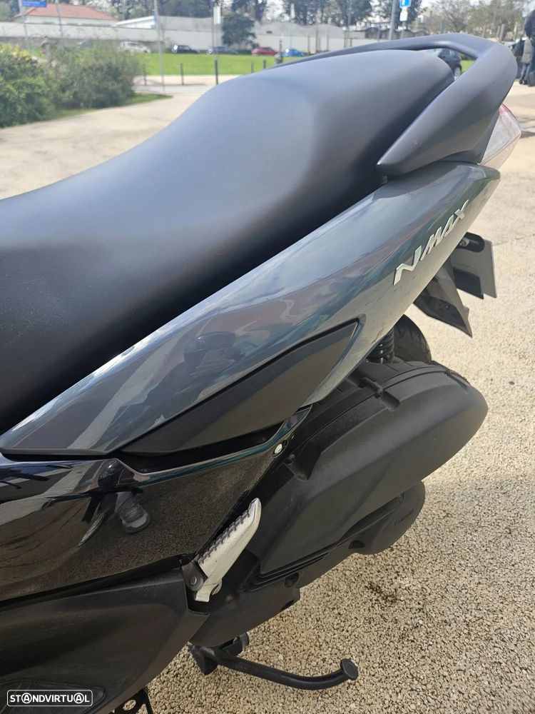 Yamaha NMAX - 10