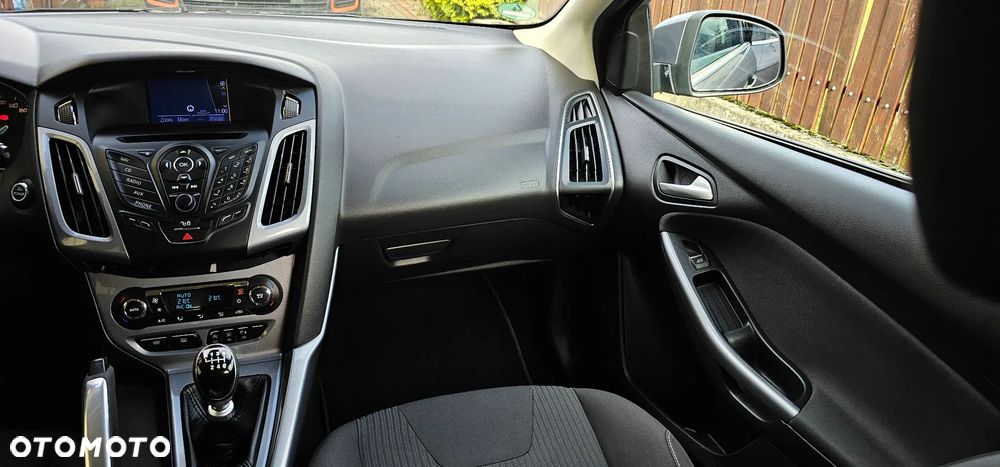 Ford Focus 1.6 TDCi Titanium - 9