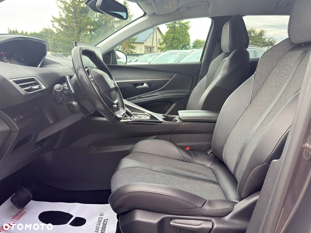 Peugeot 3008 1.5 BlueHDi GT S&S EAT8 - 18