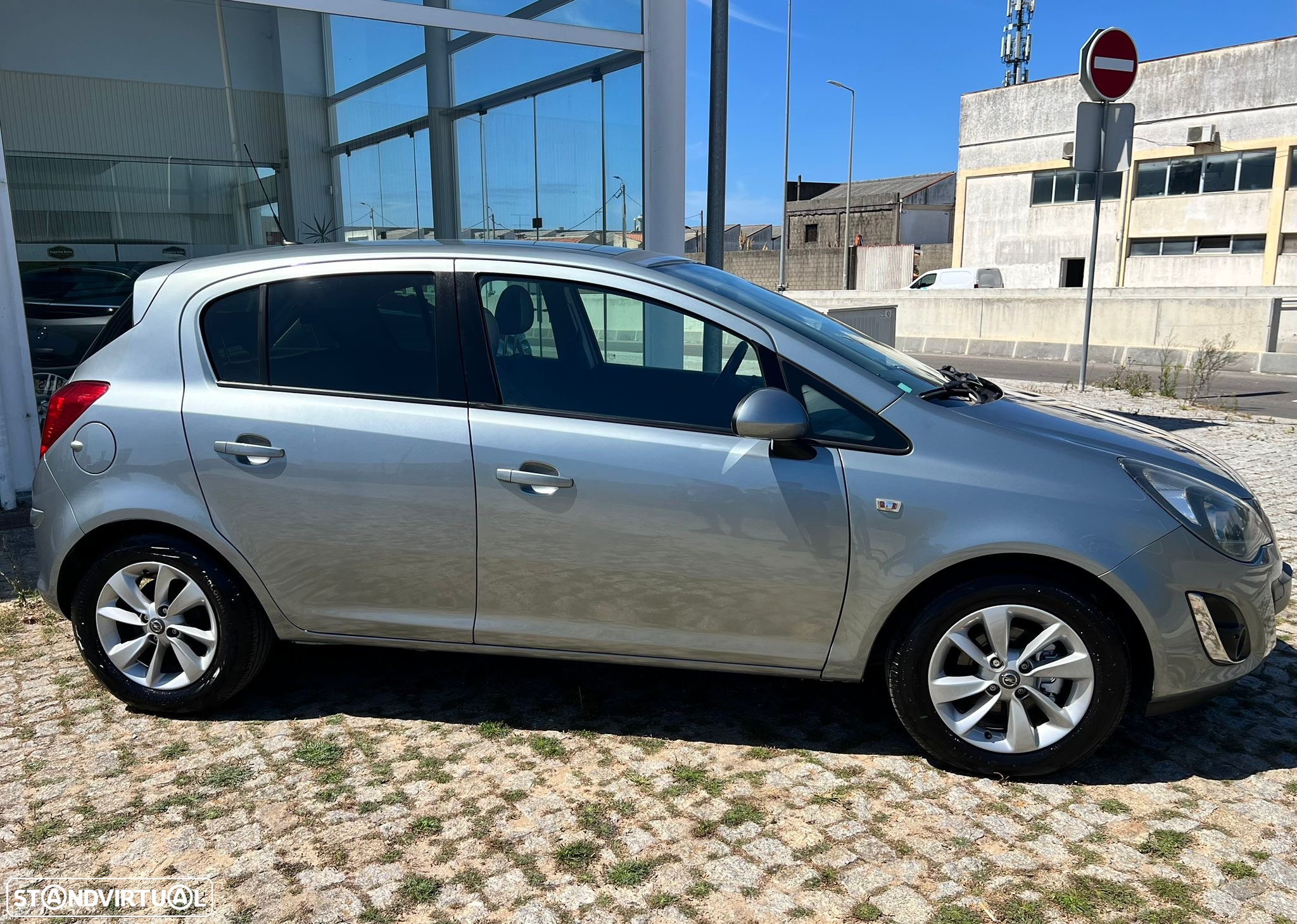 Opel Corsa 1.2 Go! FlexFuel - 14