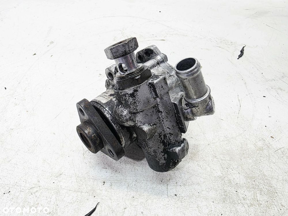 POMPA WSPOMAGANIA AUDI A4 B7 2.7 3.0 TDI 8E0145155T - 4