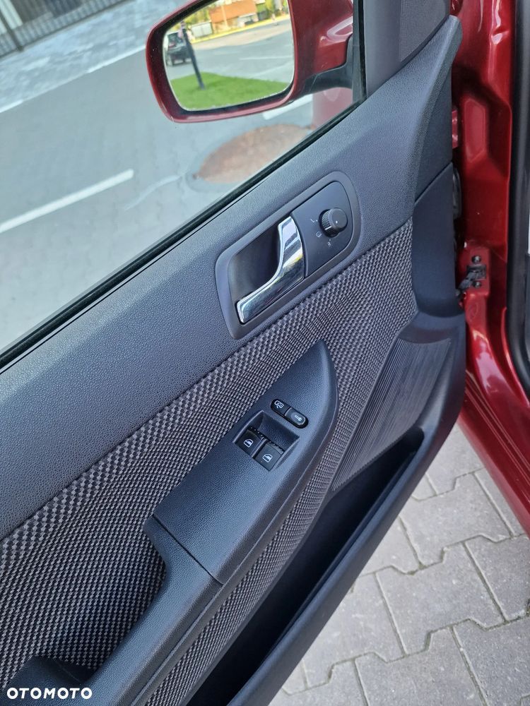 Skoda Fabia - 25