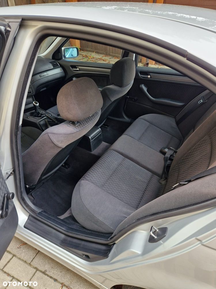 BMW Seria 3 - 6