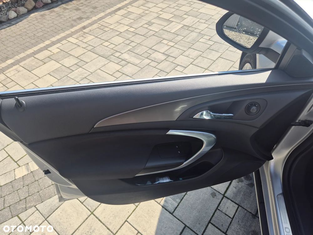 Opel Insignia 2.0 CDTI Edition - 17