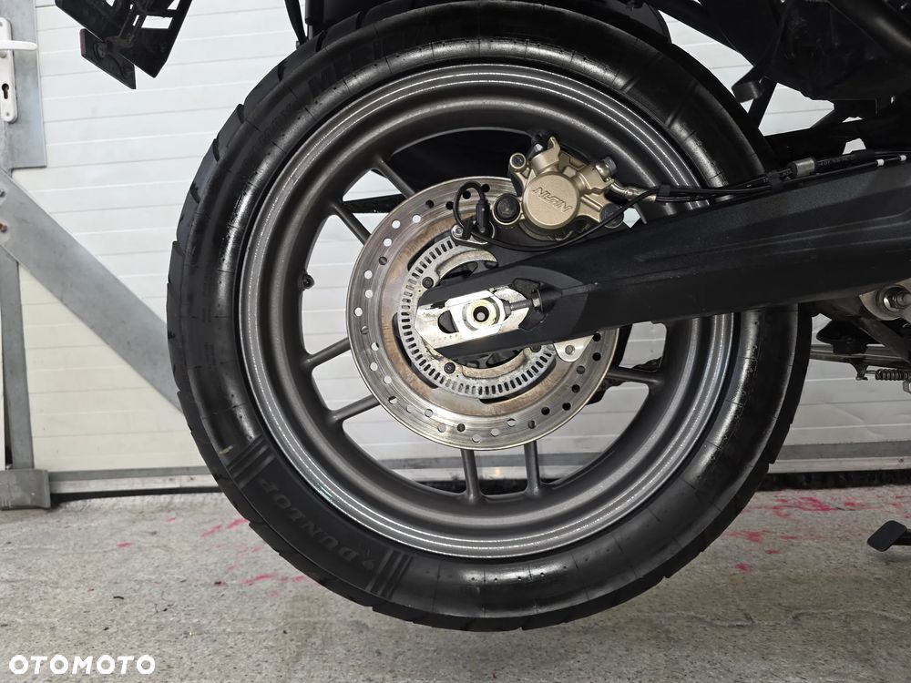Triumph Tiger - 15