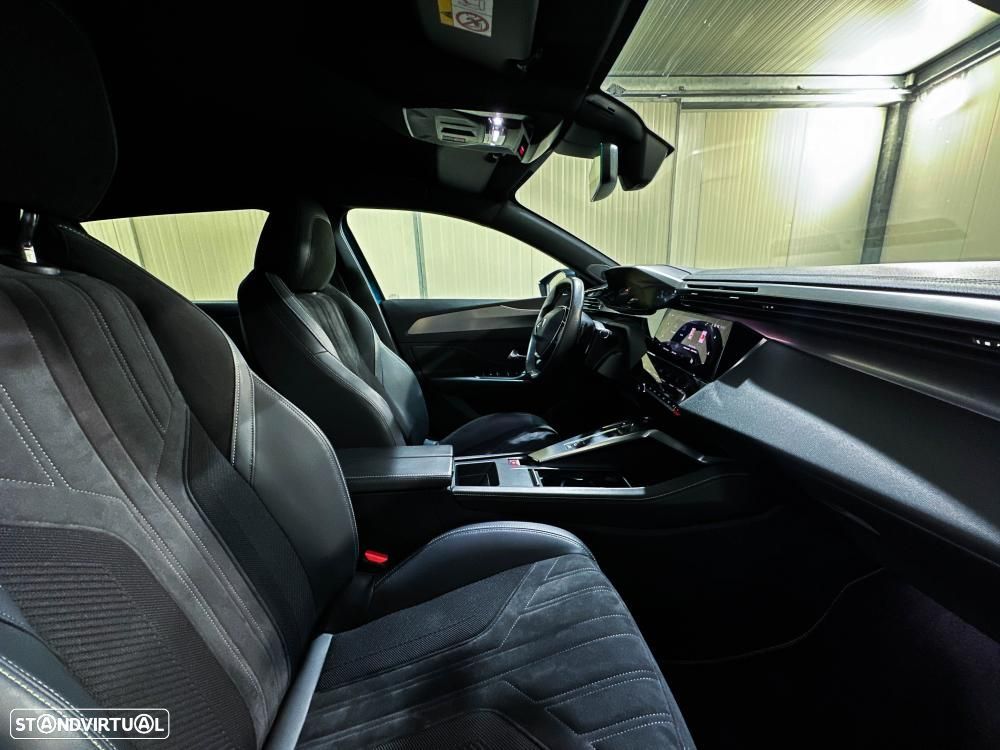 Peugeot 408 1.6 Hybrid GT e-EAT8 - 22
