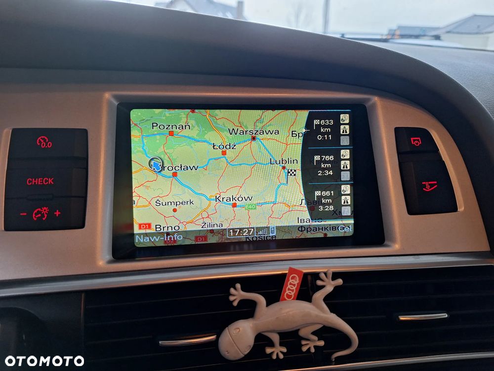 Audi A6 Avant - 19