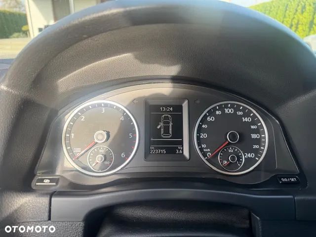 Volkswagen Tiguan - 14