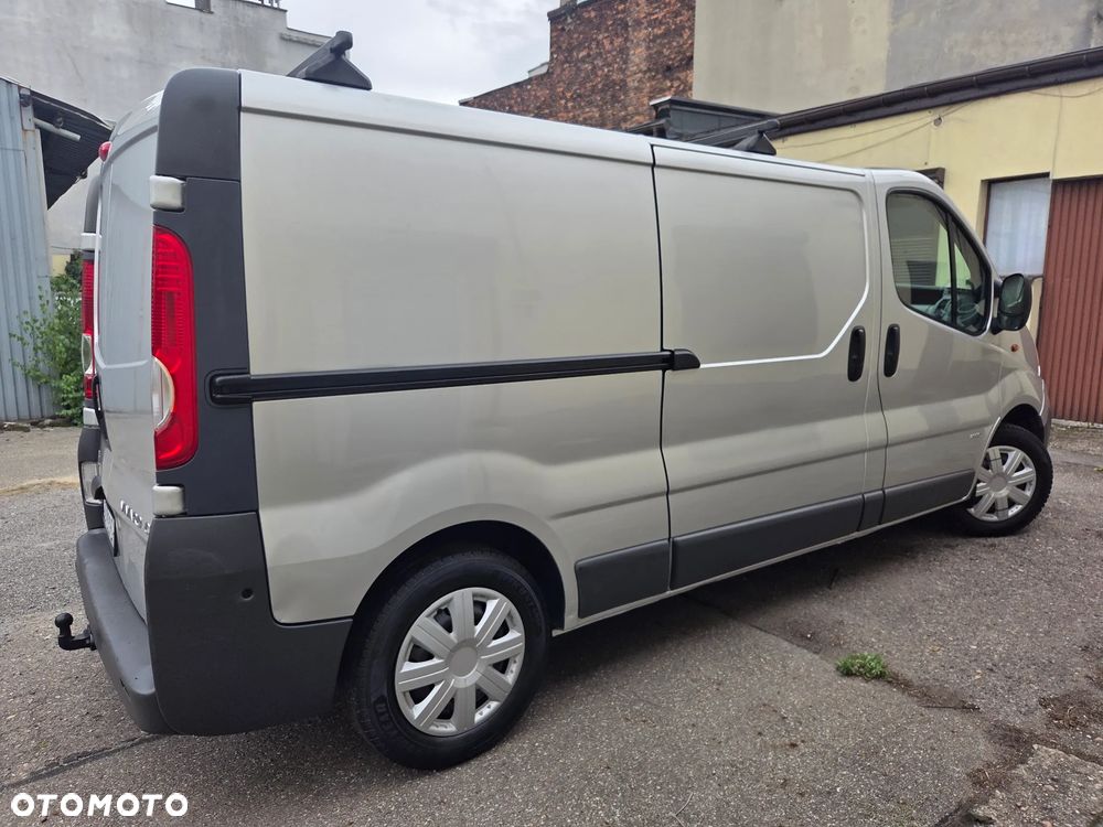 Opel Vivaro - 5