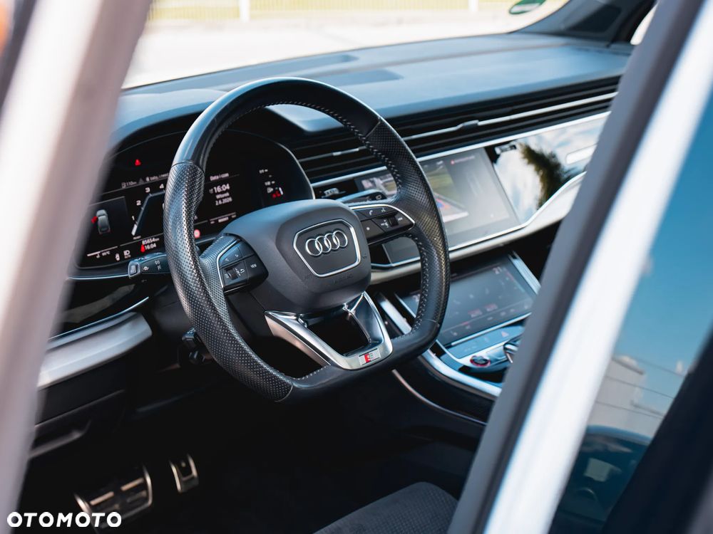 Audi SQ7 4.0 TDI Quattro Tiptronic - 11