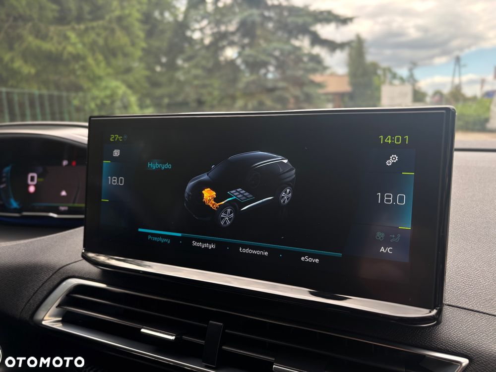 Peugeot 3008 1.6 PureTech Hybrid PHEV Allure Pack S&S EAT8 - 33