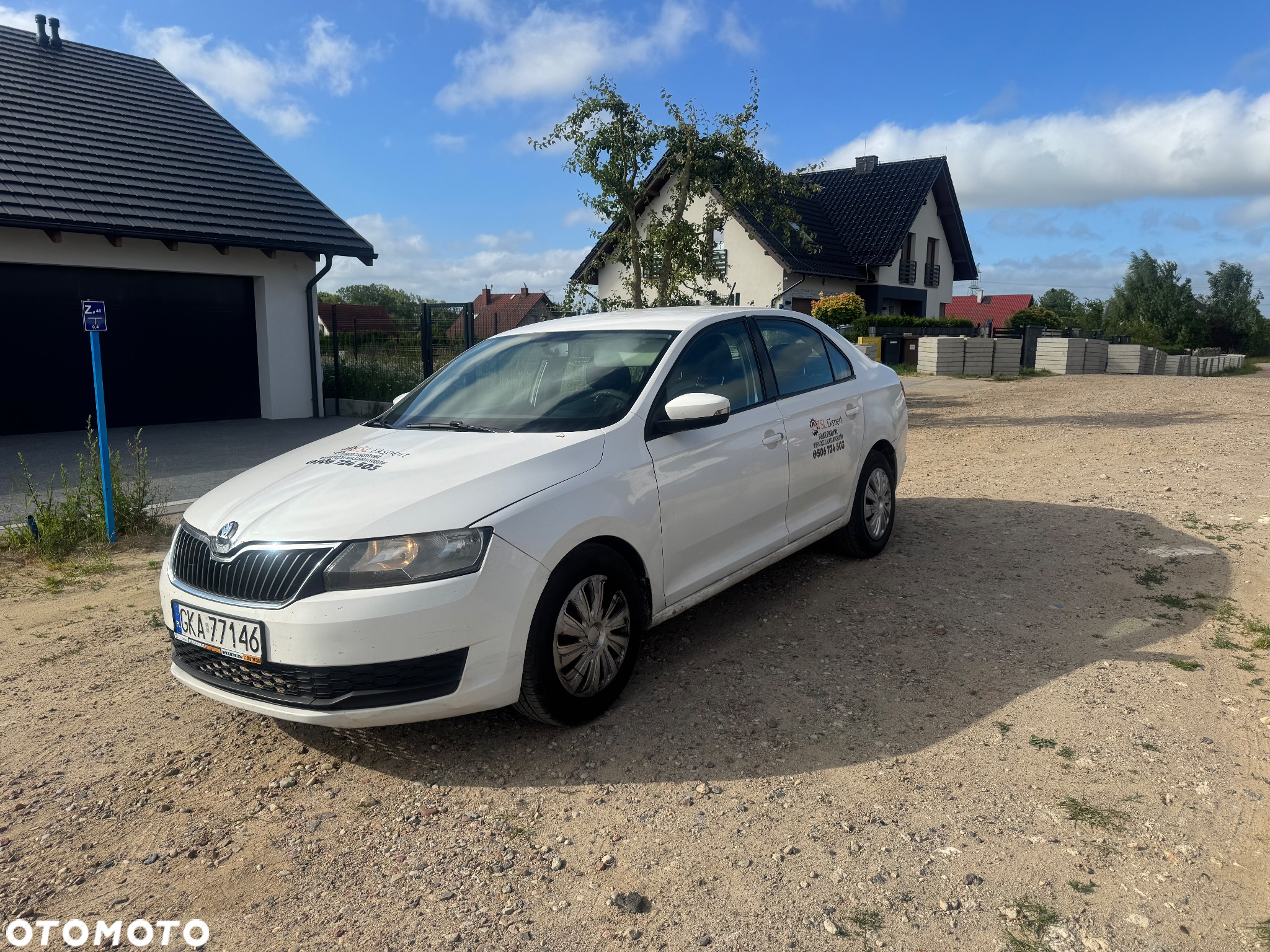 Skoda RAPID 1.0 TSI Active - 2