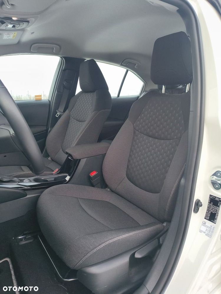 Toyota Corolla 1.8 Hybrid Comfort - 12
