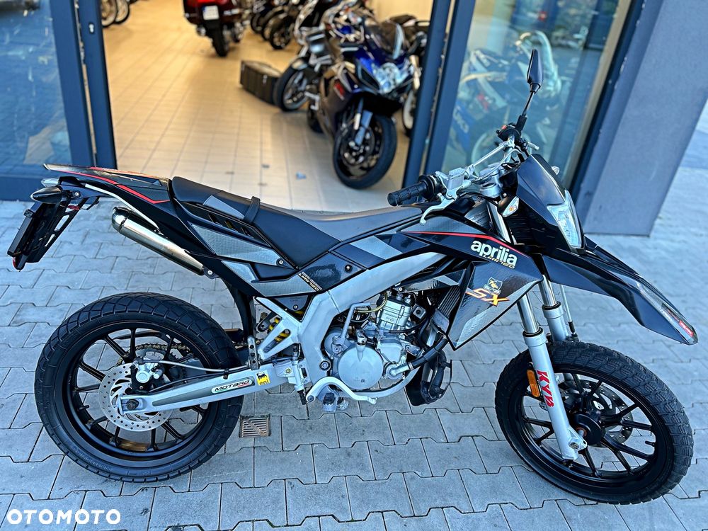 Aprilia SX - 12