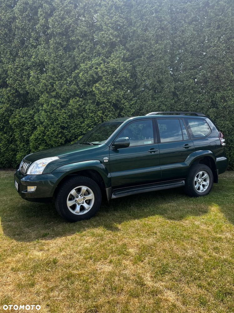 Toyota Land Cruiser - 2