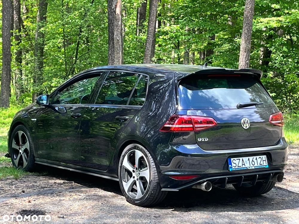 Volkswagen Golf GTD (BlueMotion Technology) DSG - 12