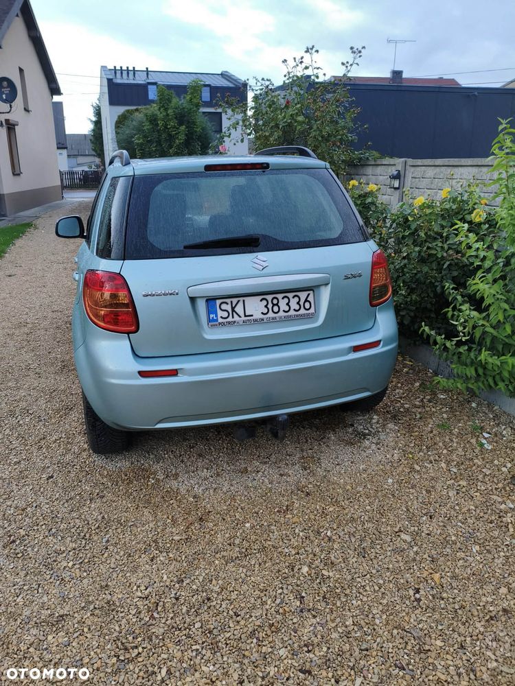 Suzuki SX4 1.9 DDiS DPF 4x2 Comfort - 4