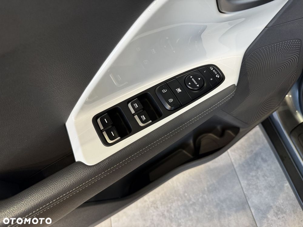 Kia Niro - 18