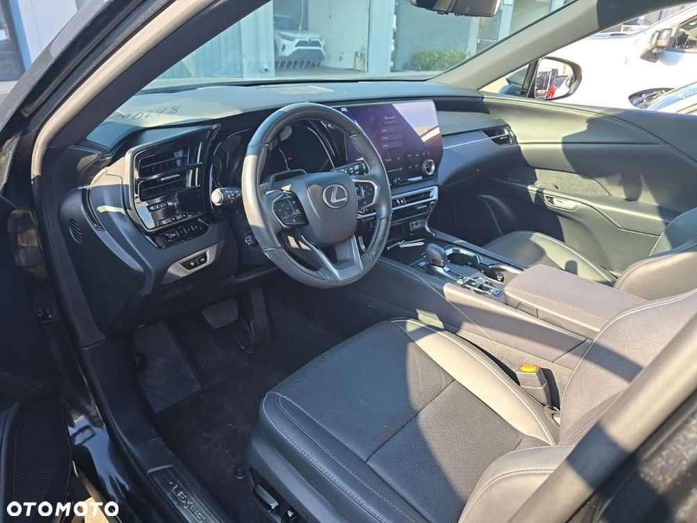 Lexus RX - 13