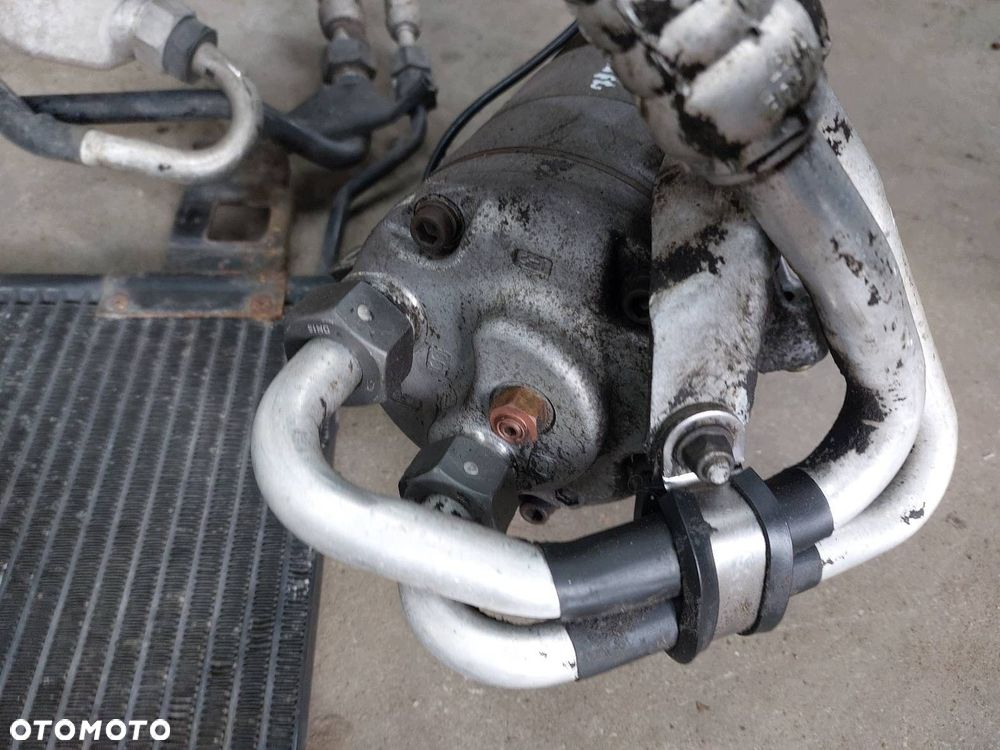 KOMPLETNA KLIMATYZACJA CHŁODNICA + PRZEWODY + KOMPRESOR PASSAT B5 1.8 20V - 4