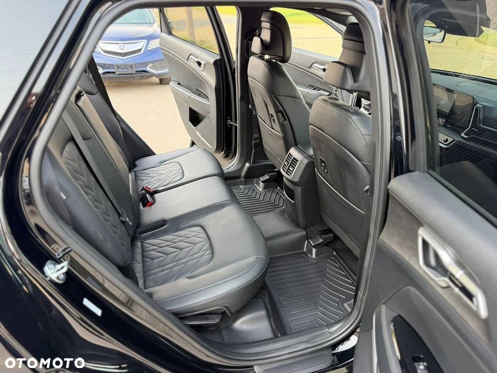 Kia Sportage - 13