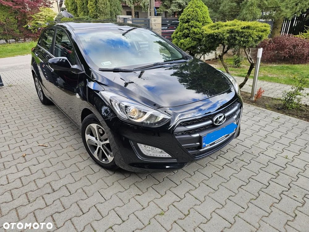 Hyundai i30 1.6 Comfort - 3