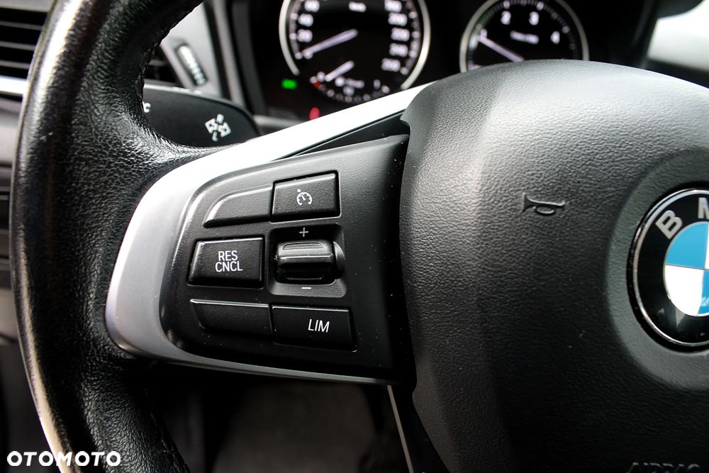 BMW Seria 2 220d xDrive Sport-Aut - 12