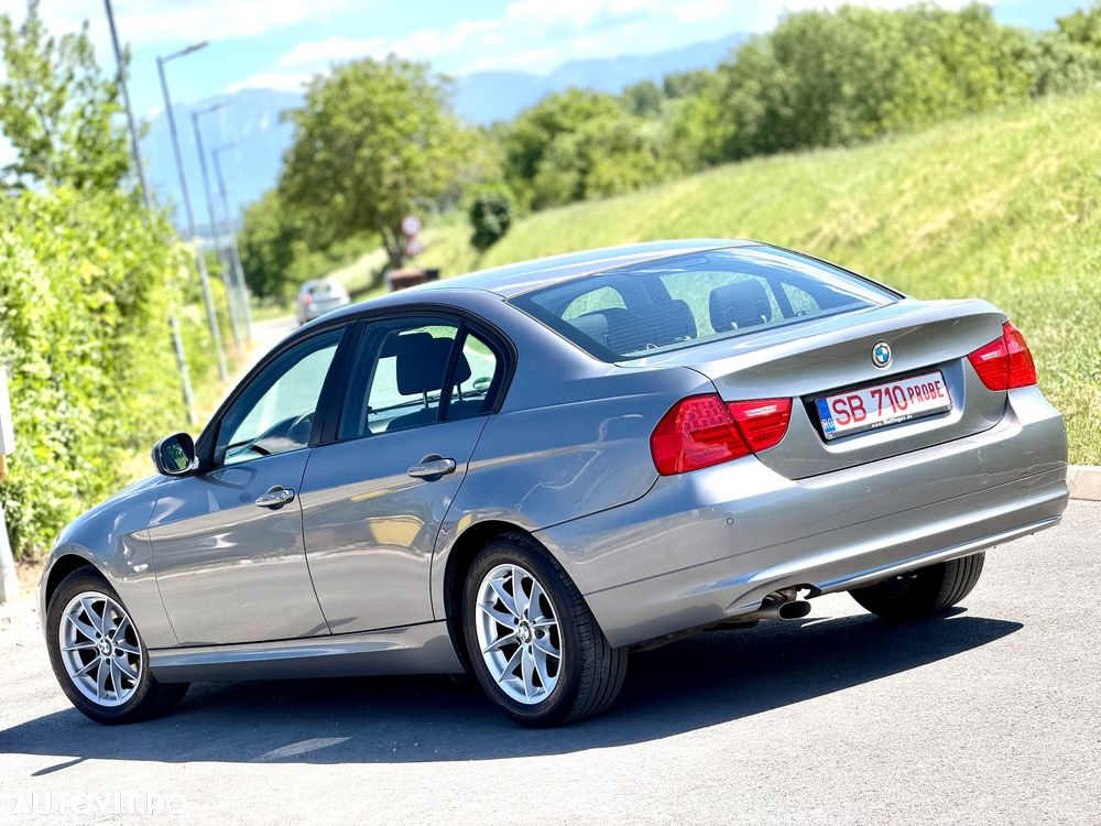 BMW Seria 3 318d DPF - 6