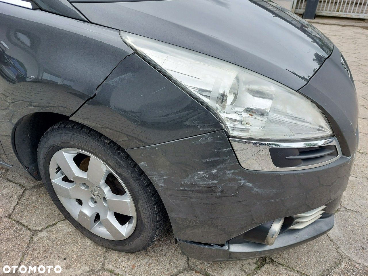 Peugeot 5008 - 7