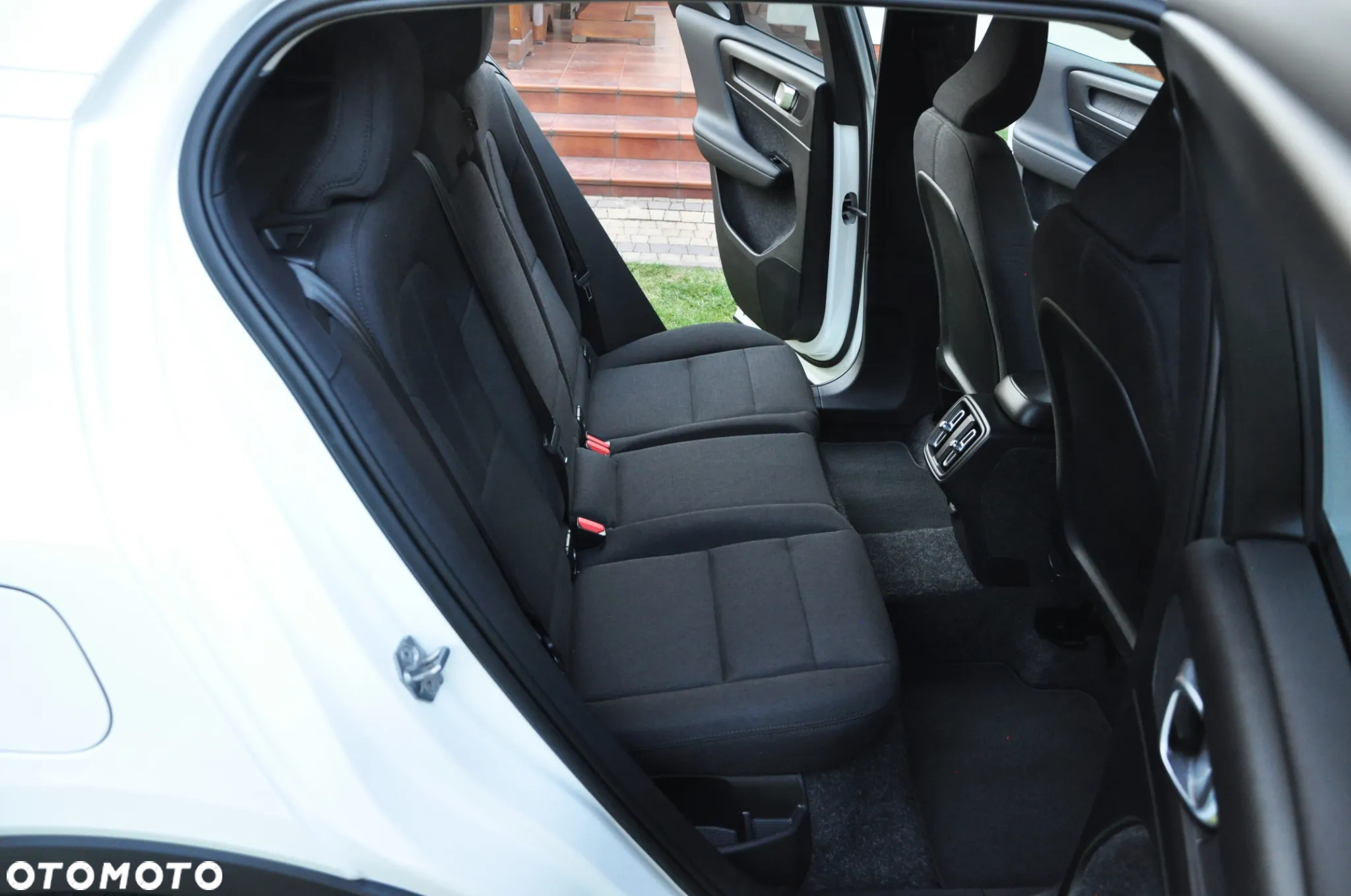 Volvo XC 40 D3 - 22